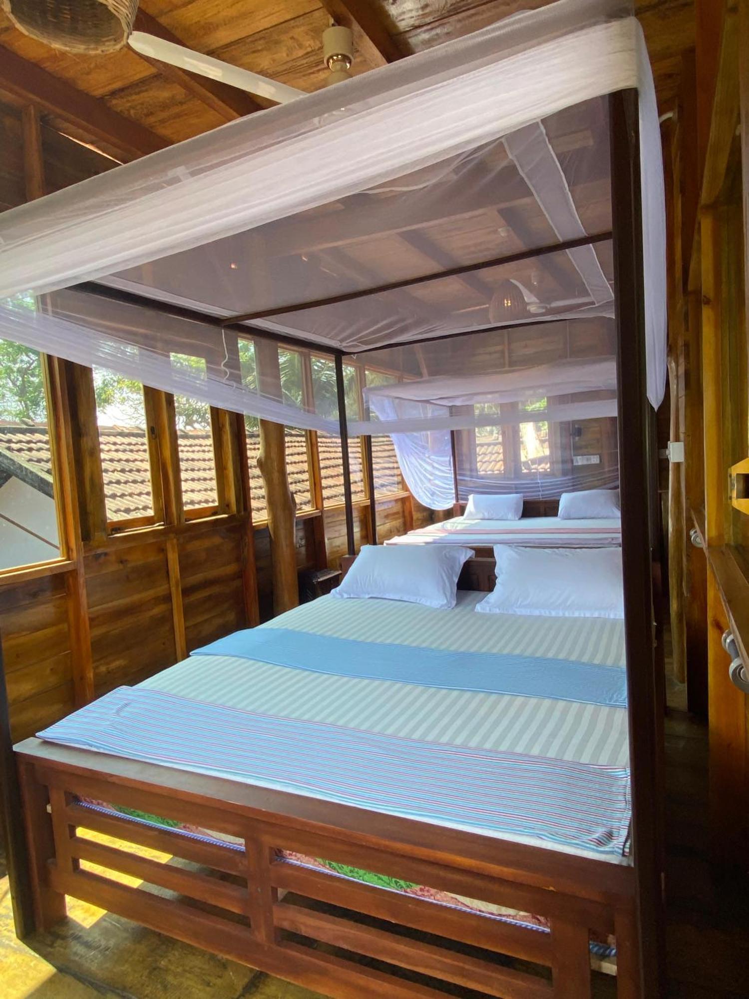 Surf Beach Hotel Arugam Bay Esterno foto
