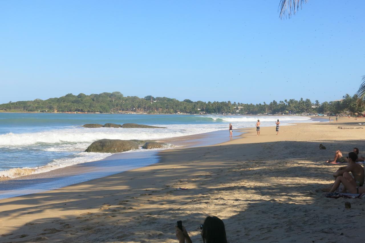 Surf Beach Hotel Arugam Bay Esterno foto